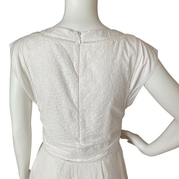 Rebecca Taylor 100% Cotton White Eyelet Dress Size 4 Adjustable Tie Front - Picture 4 of 6